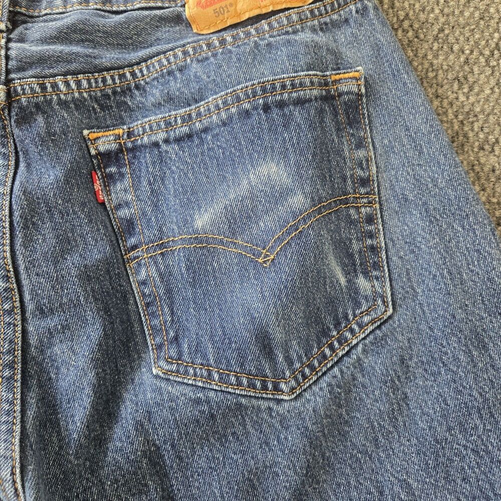 Levi's 501 Original Fit Jeans Mens 36x30 Blue Denim Button Fly Straight Leg - Picture 6 of 9